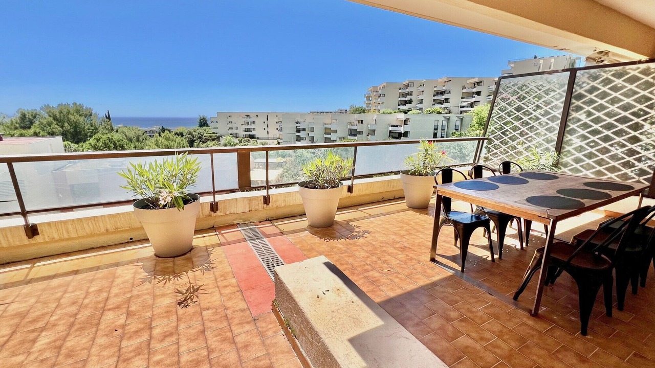 Photo of Outdoor in Fabron