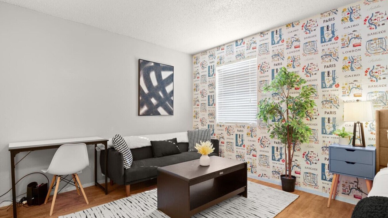 Photo of Livingroom in Brentwood