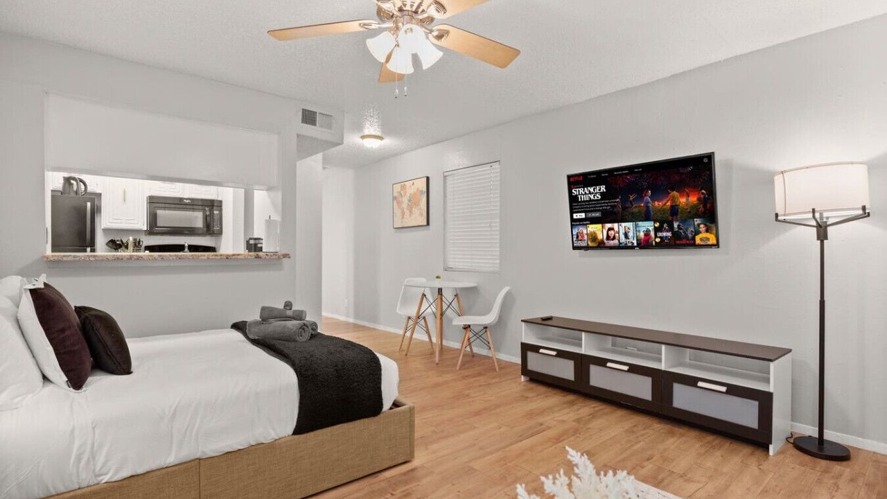 Photo of Bedroom in Brentwood