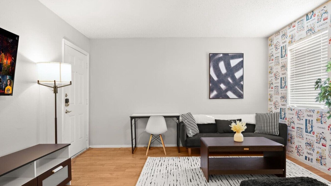 Photo of Livingroom in Brentwood