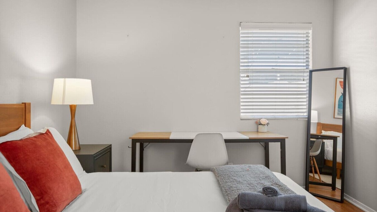 Photo of Bedroom in Brentwood