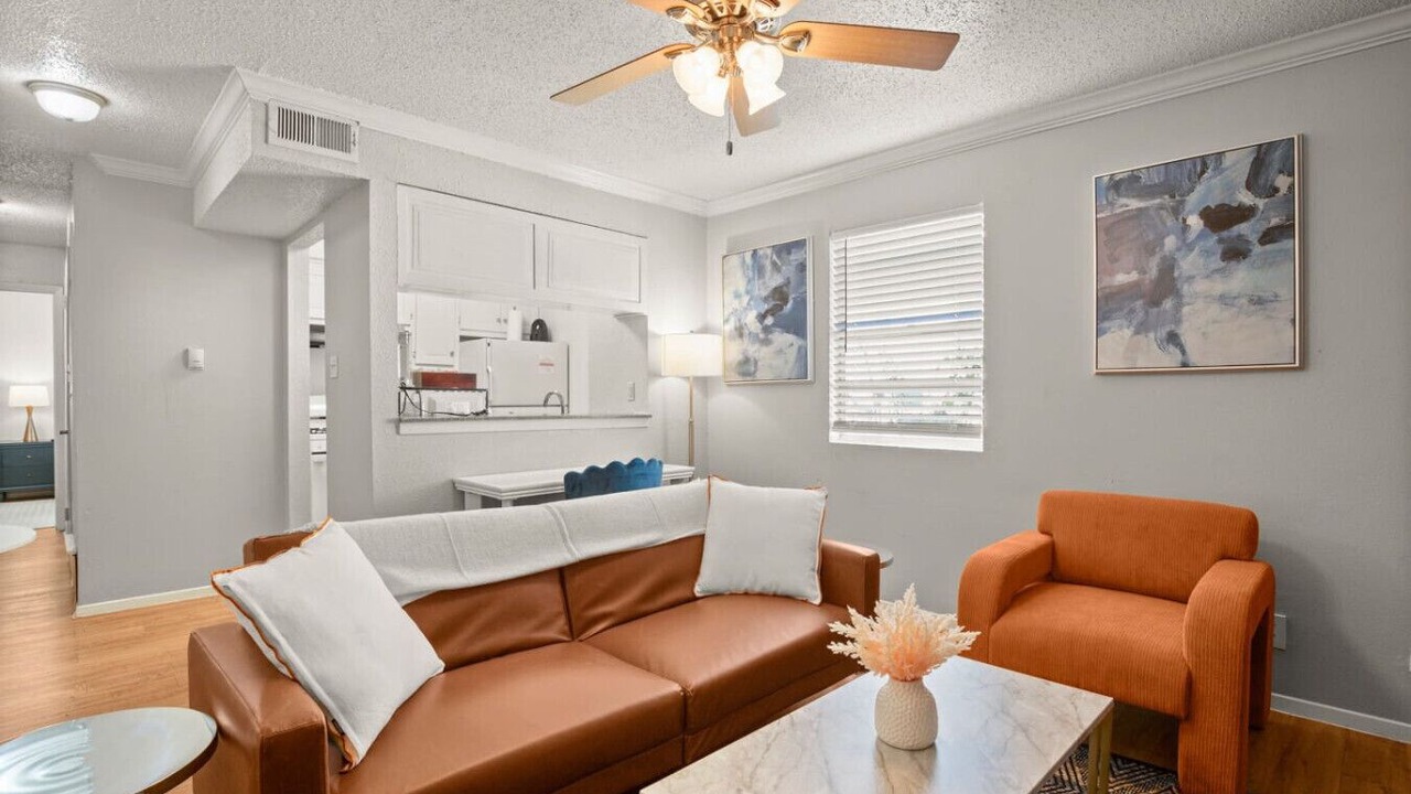 Photo of Livingroom in Brentwood