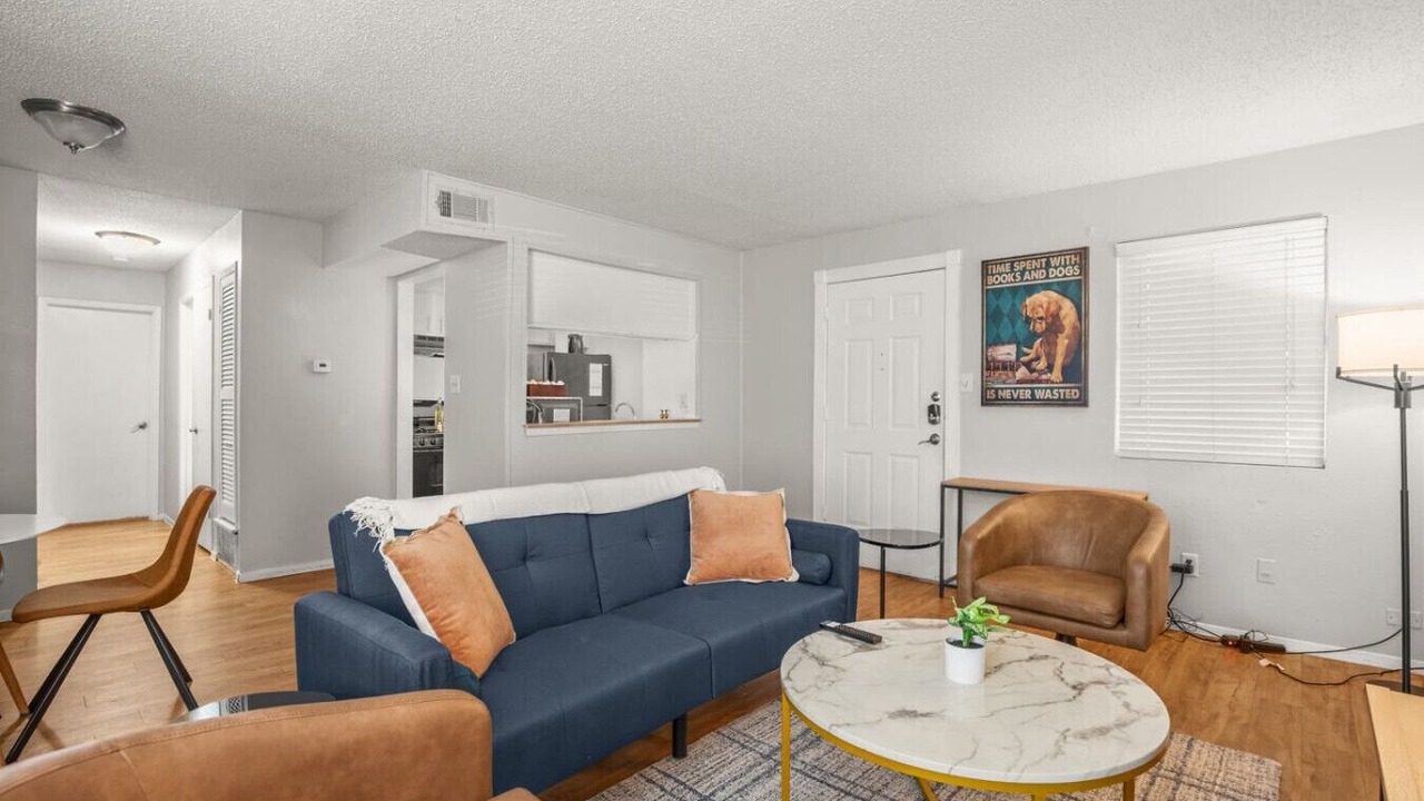 Photo of Livingroom in Brentwood