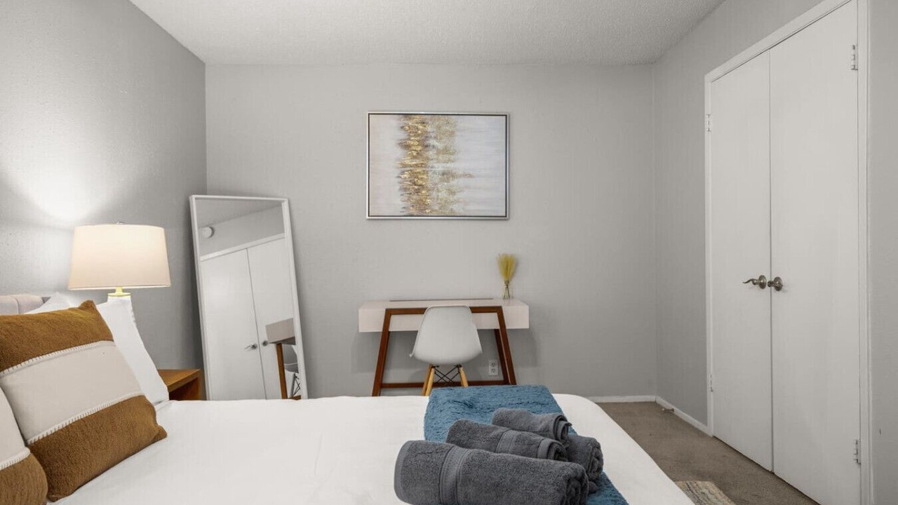 Photo of Bedroom in Brentwood