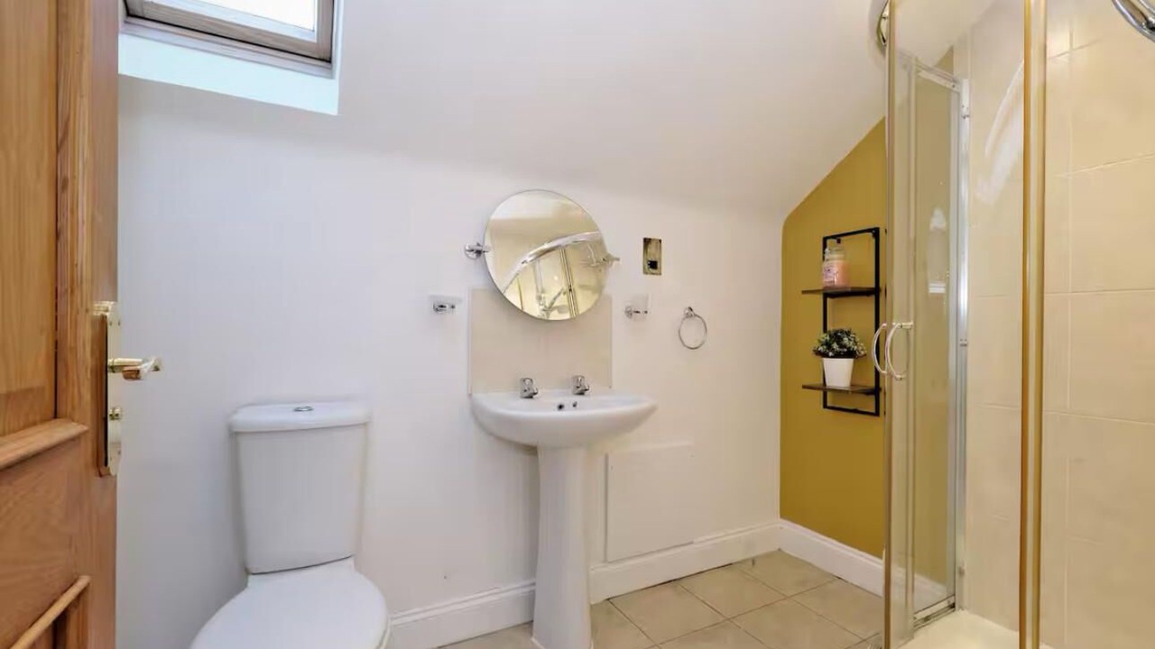 Photo of Bathroom in Insch