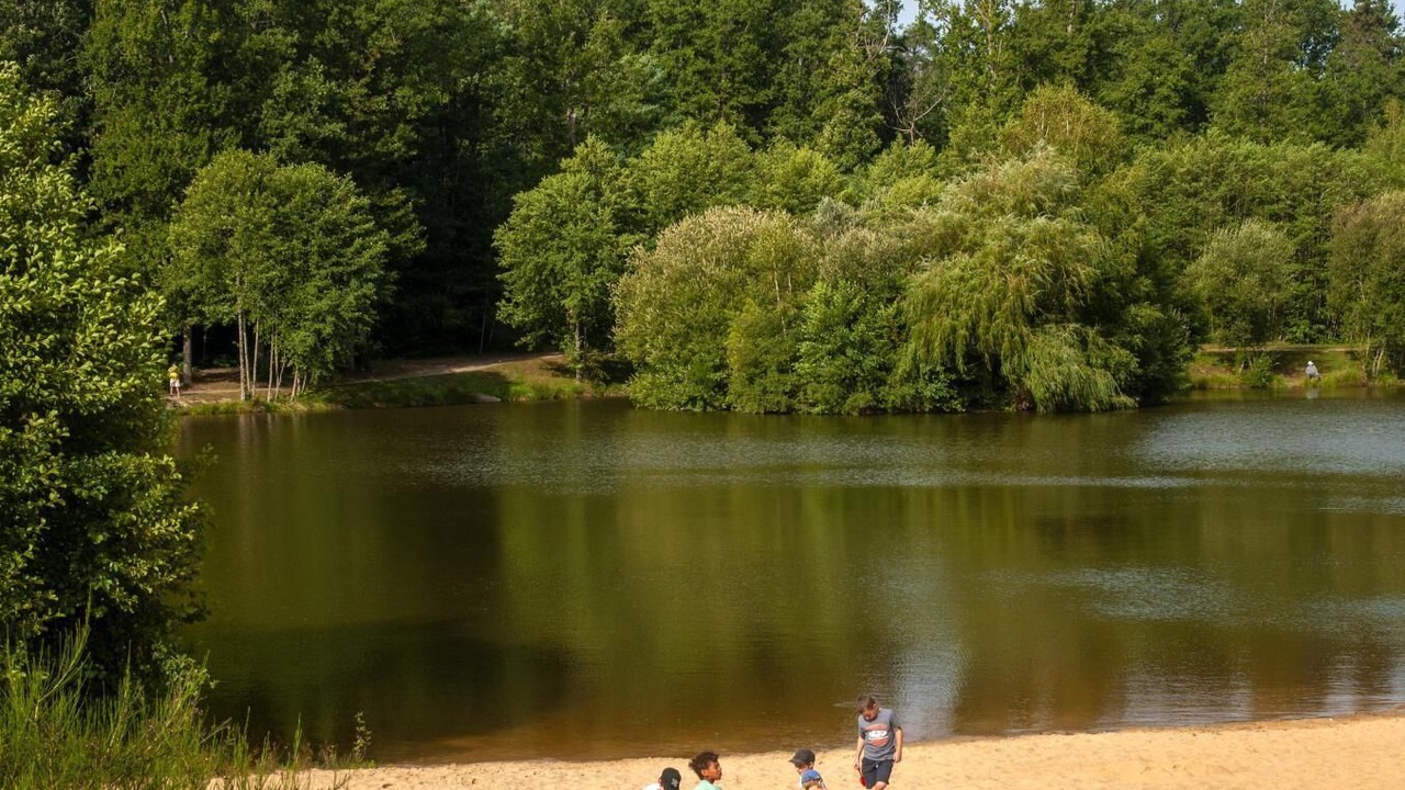 Photo of Others in Nontron