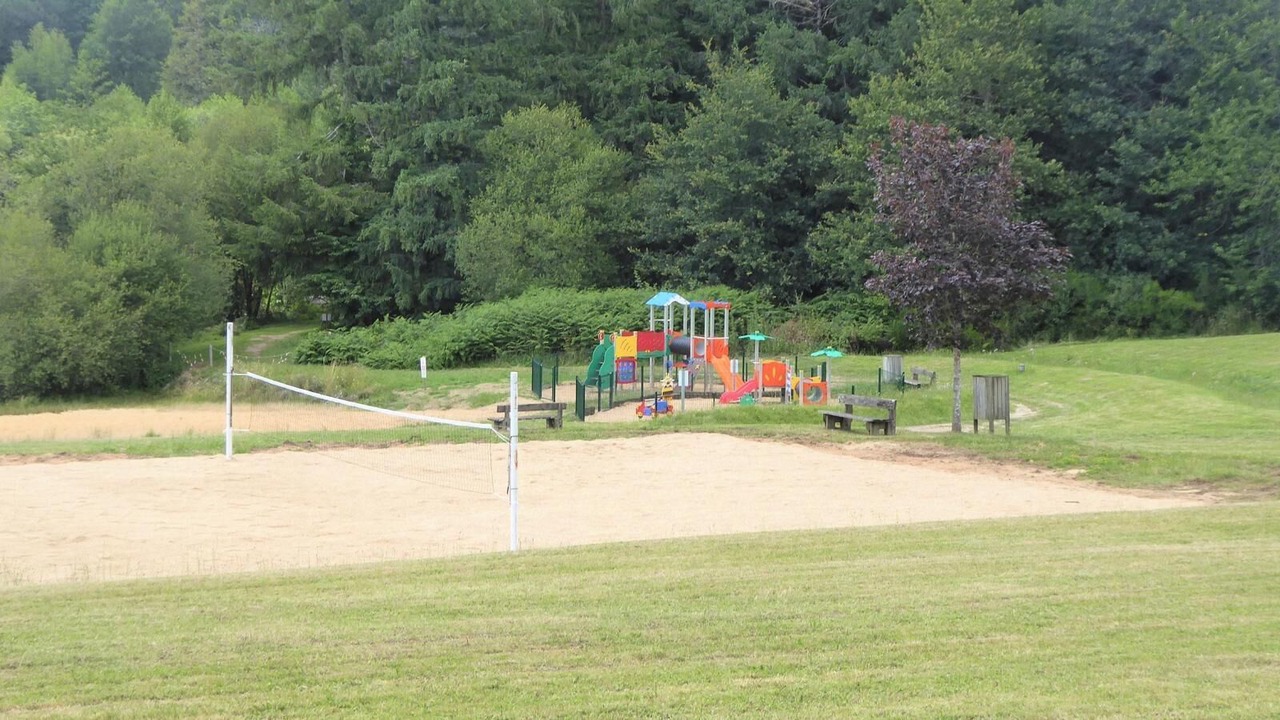 Photo of Others in Nontron