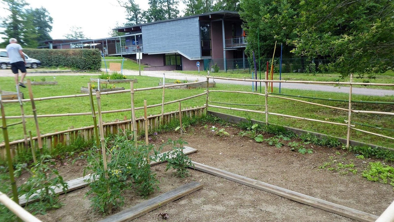 Photo of Outdoor in Nontron