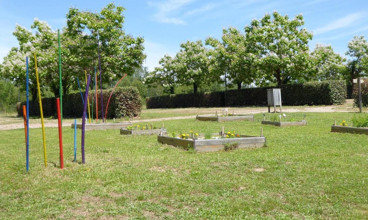 Photo of Outdoor in Nontron