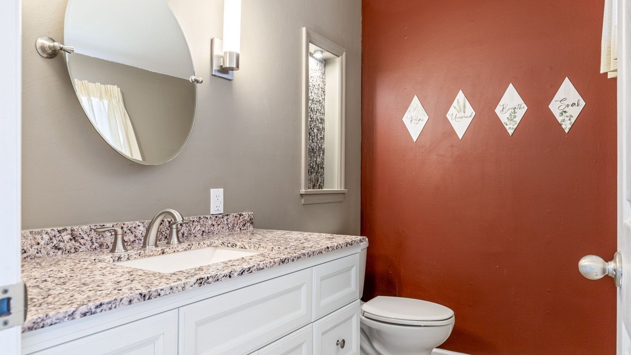 Photo of Bathroom in Innsbrook