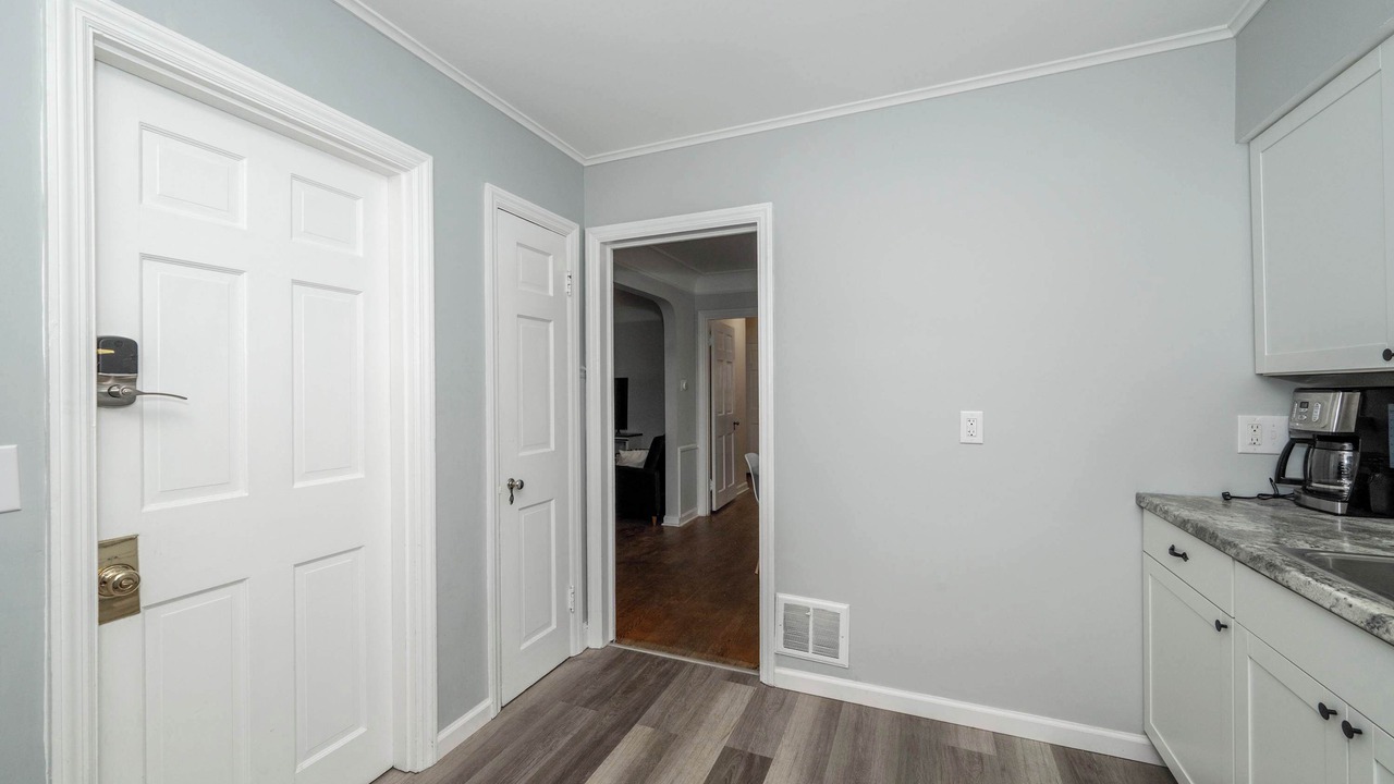 Photo of Others in Roselawn Finance