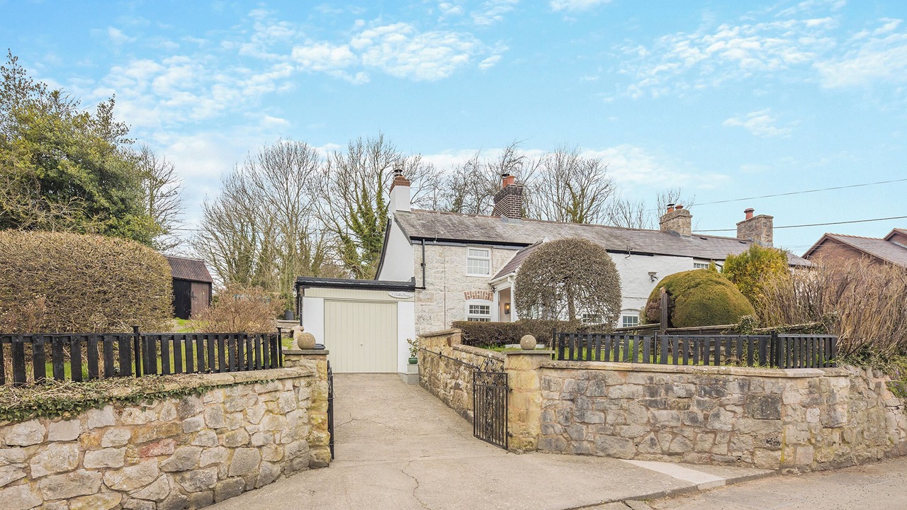 Photo of Outdoor in Caerwys