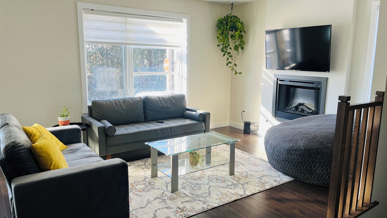 Photo of Livingroom in Sainte-Marthe-sur-le-Lac