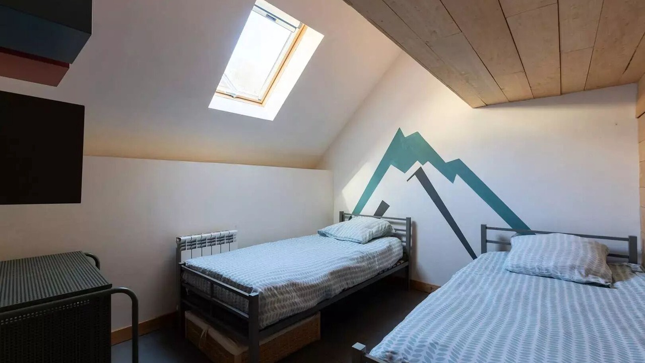 Photo of Bedroom in Loudervielle