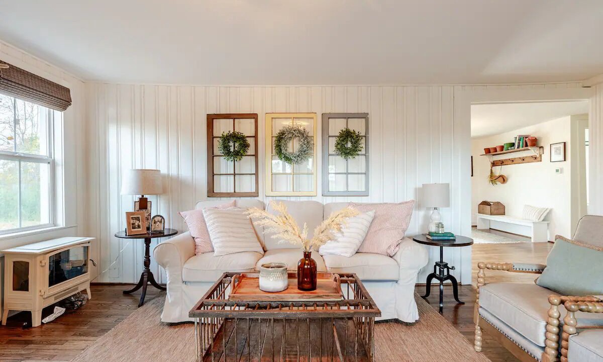 Photo of Livingroom in Danbury