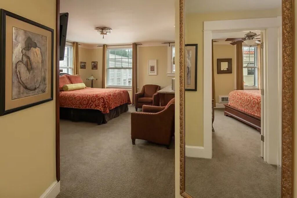 Photo of Bedroom in Astoria