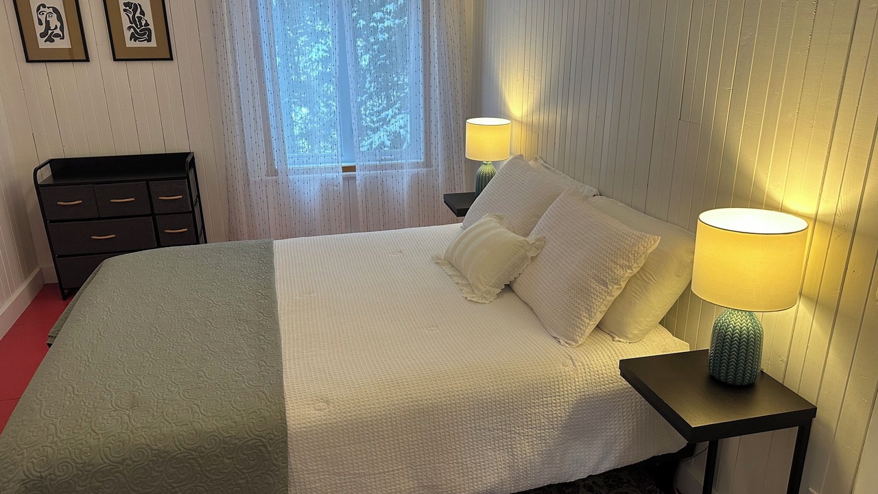 Photo of Bedroom in Saint-Alfred