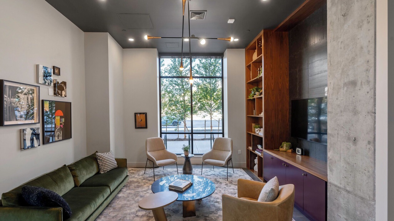 Photo of Livingroom in Inner Belt