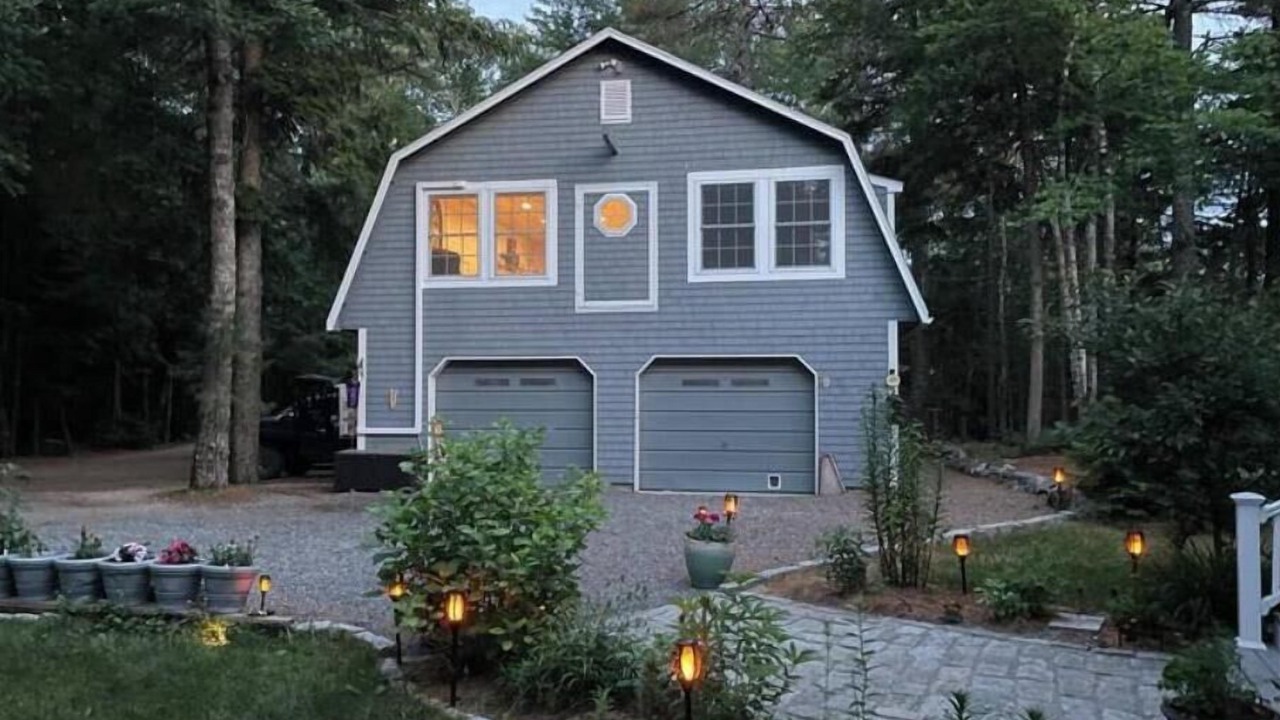 Photo of Outdoor in Surry