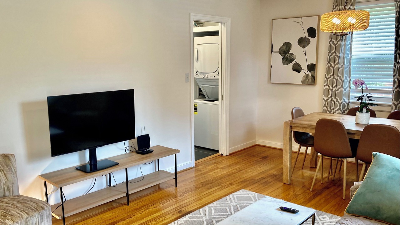 Photo of Livingroom in Richmond