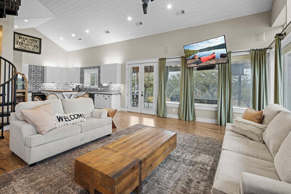 Photo of Livingroom in Marble Falls