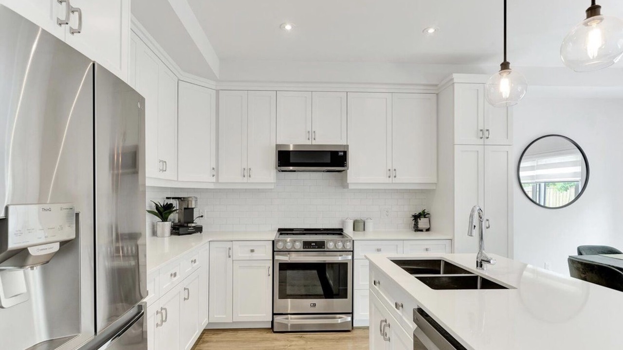 Photo of Kitchen in Stoney Creek