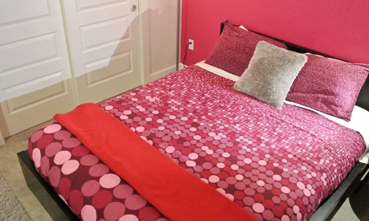 Photo of Bedroom in Blackshear-Prospect Hill