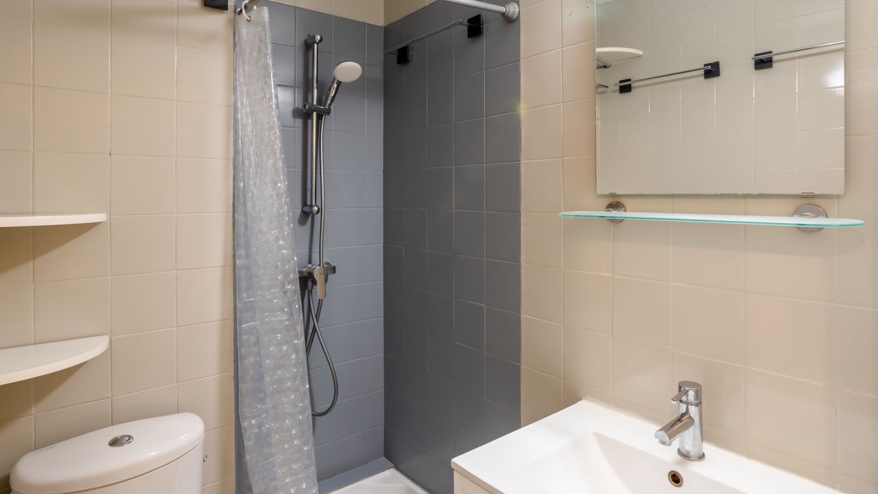 Photo of Bathroom in Houlgate