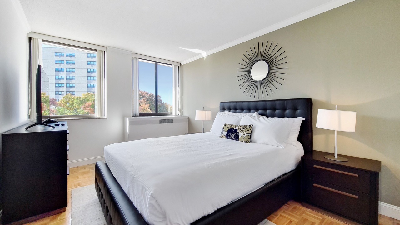Photo of Bedroom in Fenway–Kenmore