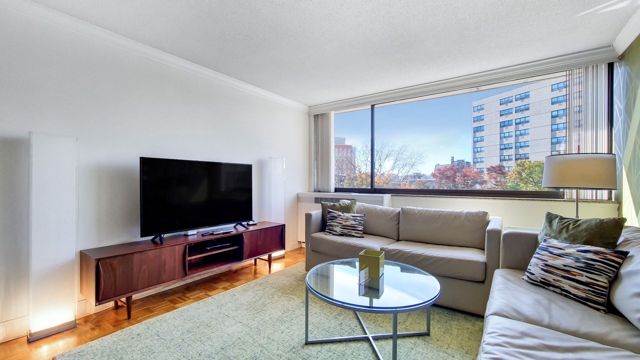 Photo of Livingroom in Fenway–Kenmore