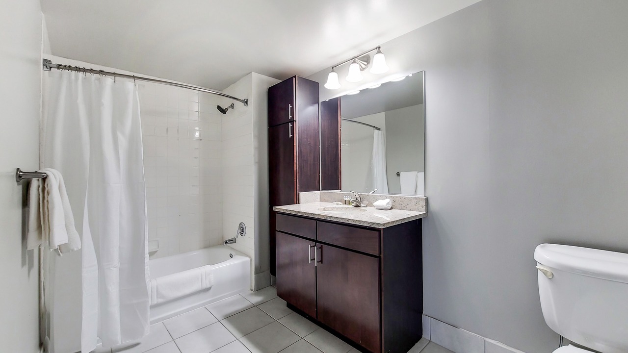 Photo of Bathroom in White Plains