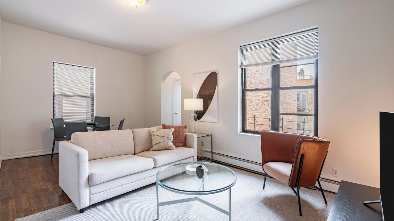 Photo of Livingroom in Upper West Side