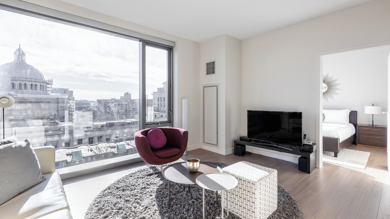 Photo of Livingroom in Back Bay