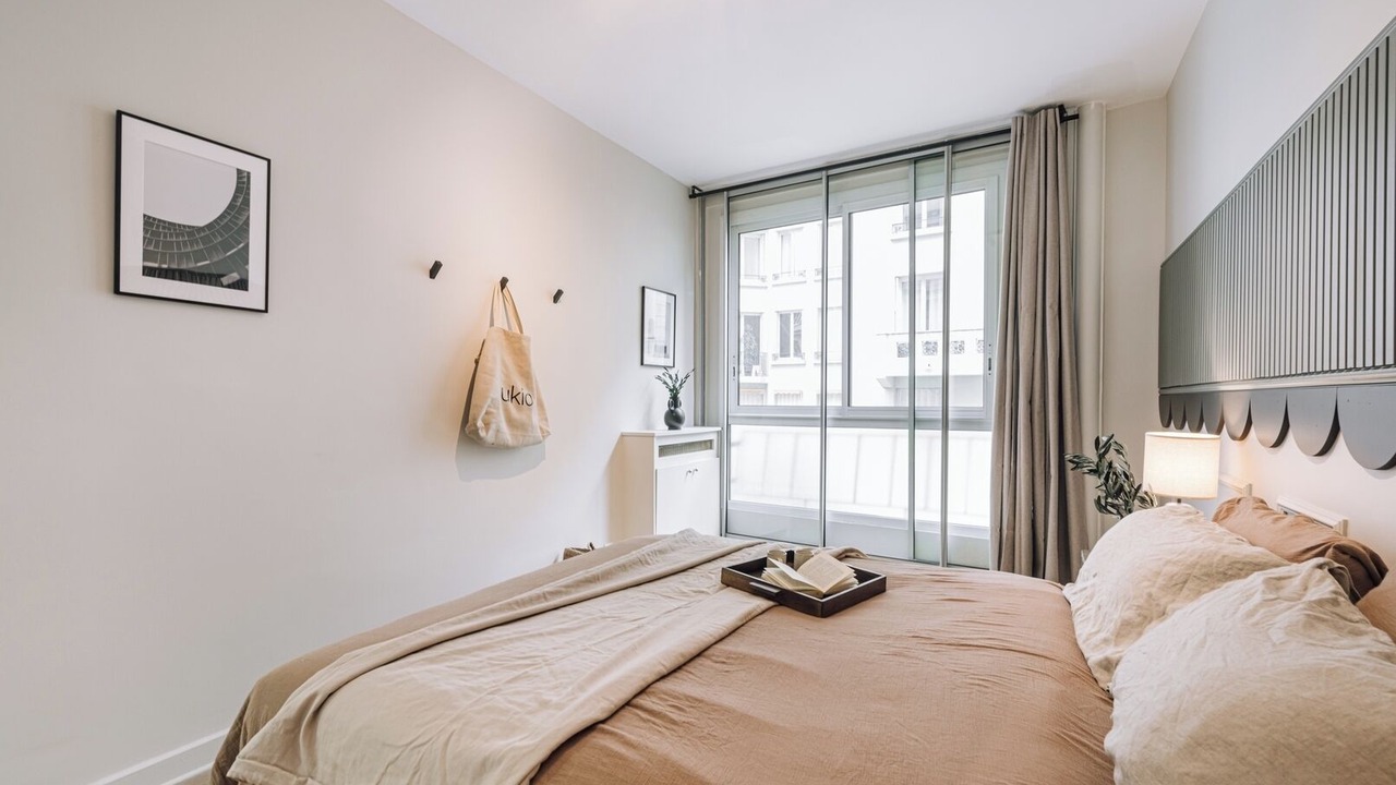 Photo of Bedroom in 16th Arrondissement