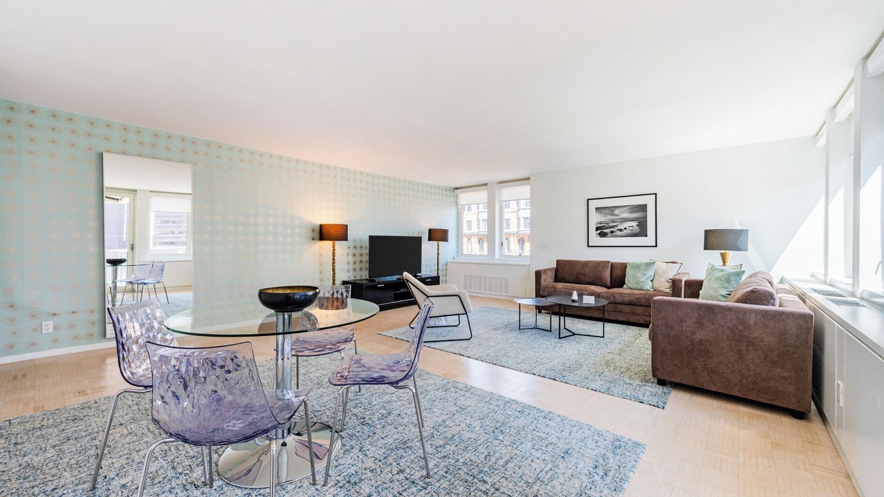 Photo of Livingroom in Prudential - St. Botolph