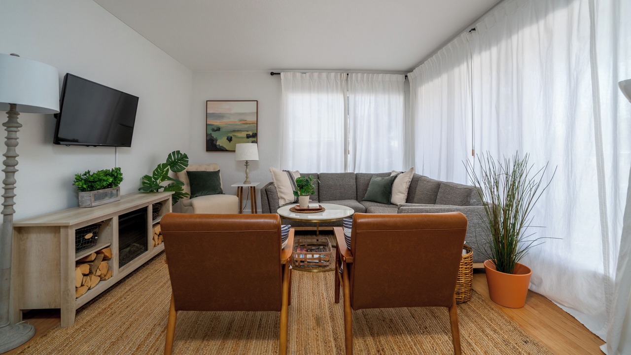 Photo of Livingroom in Larkspur