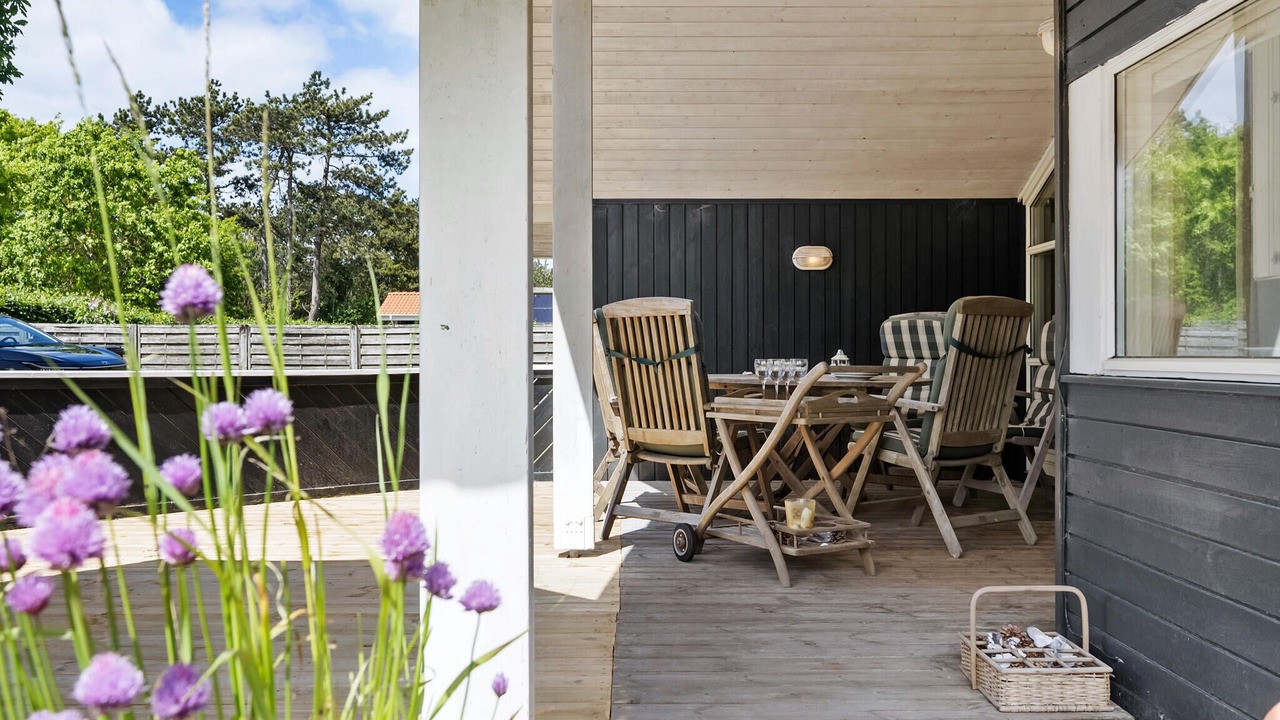 Photo of Others in Frolunde