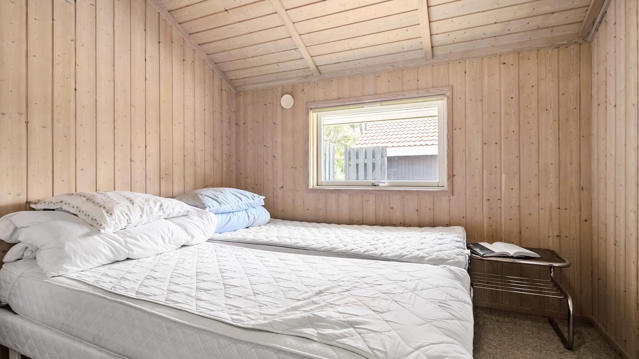 Photo of Others in Frolunde