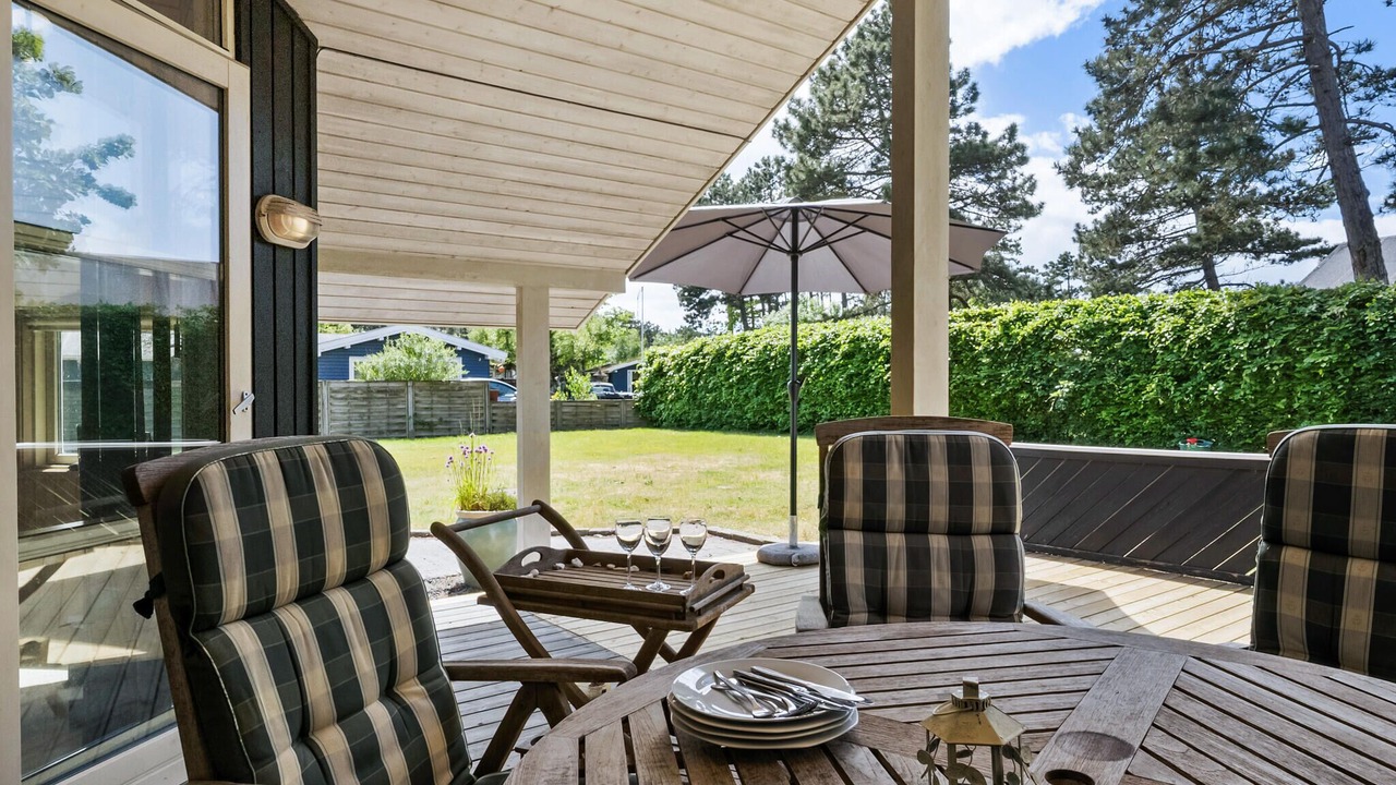 Photo of Others in Frolunde