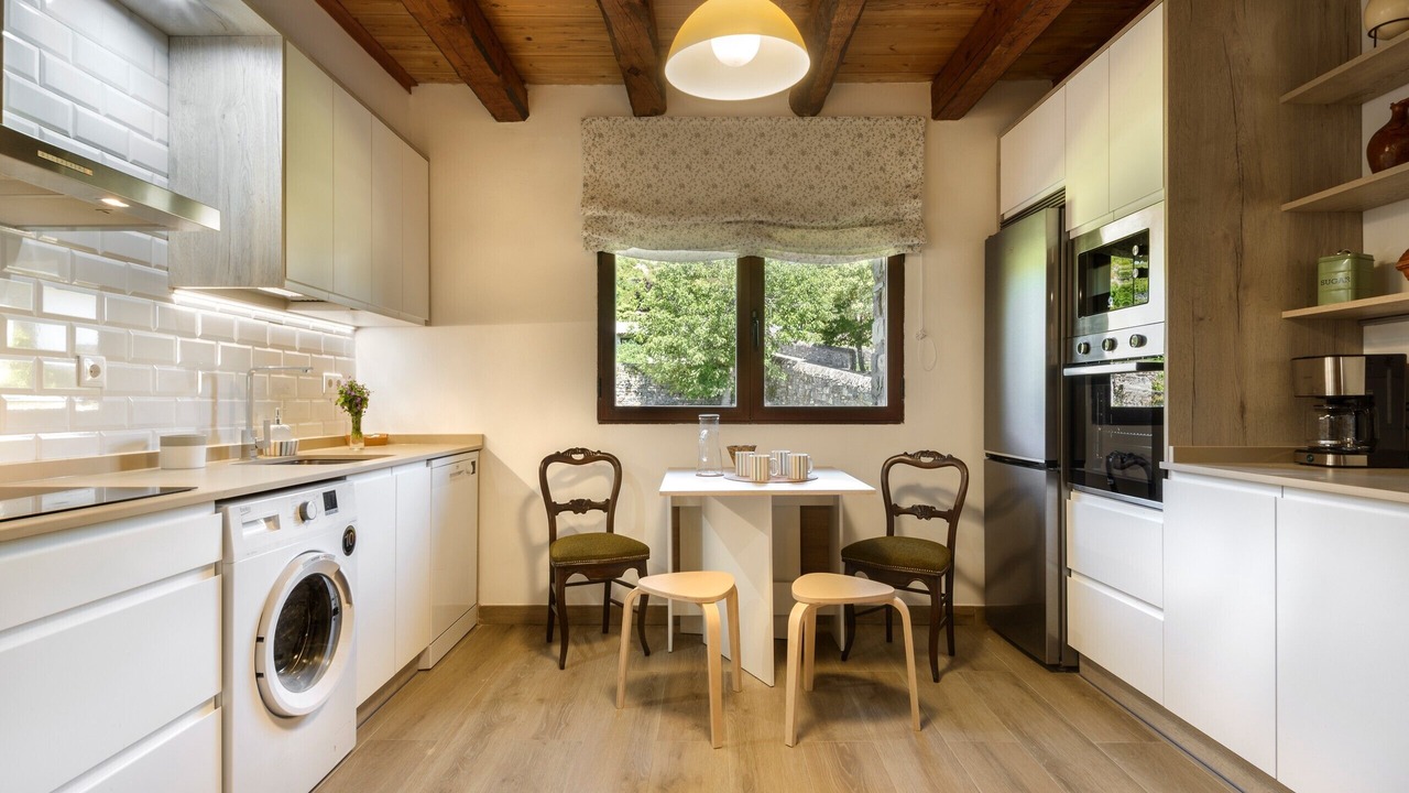 Photo of Kitchen in Aragues del Puerto