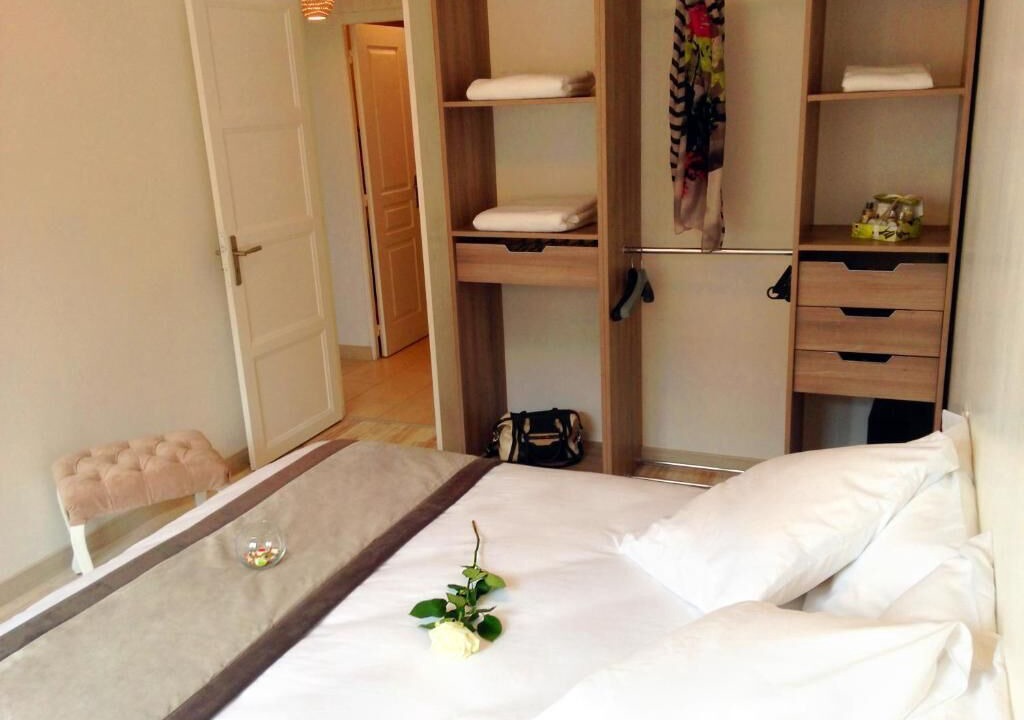 Photo of Bedroom in Flers