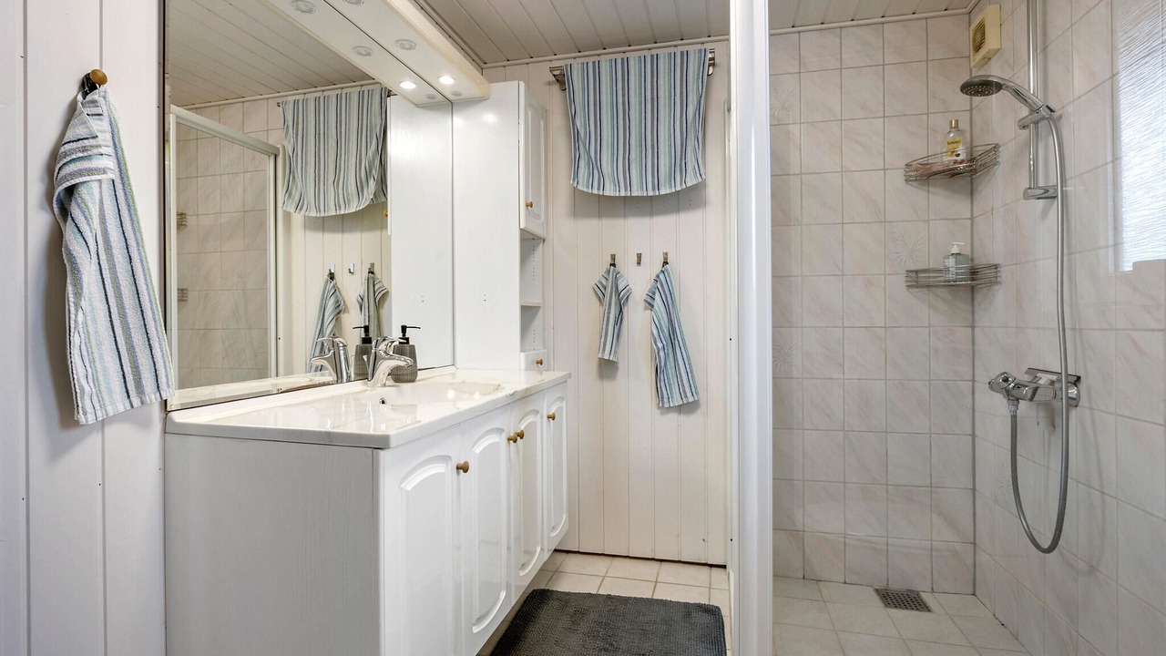 Photo of Bathroom in Lihme
