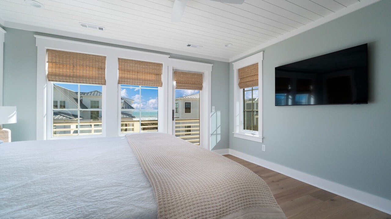 Photo of Patio Balcony in Pine Knoll Shores