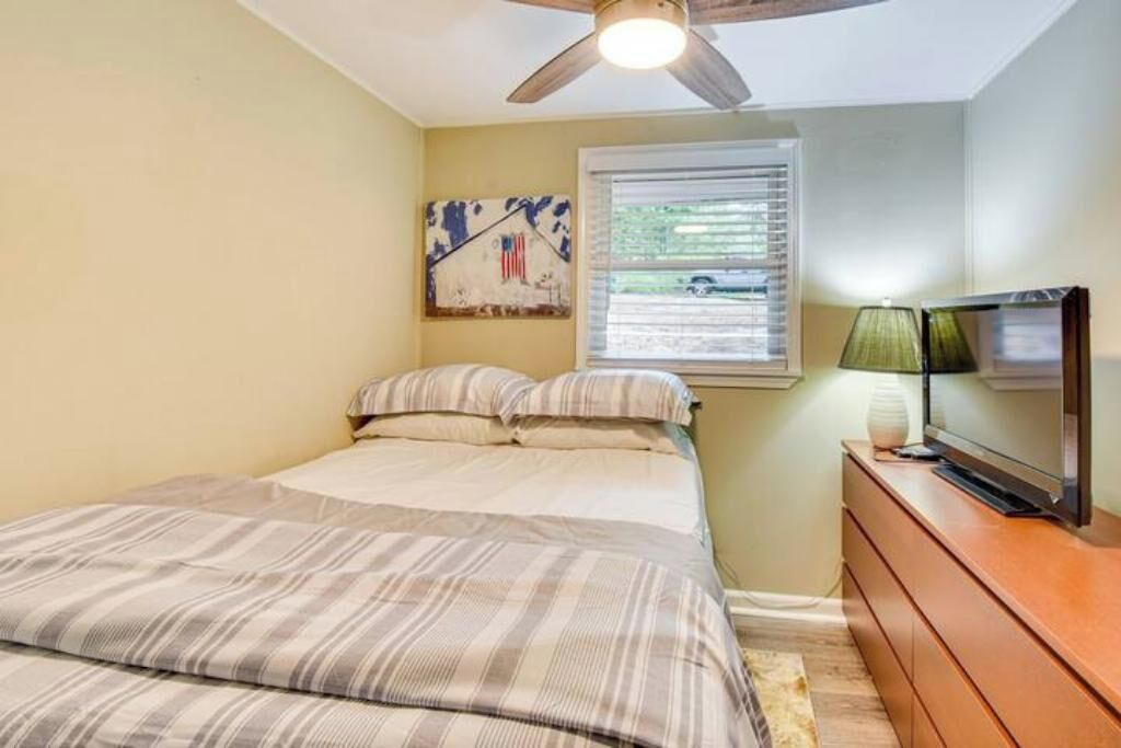 Photo of Bedroom in Reed Creek