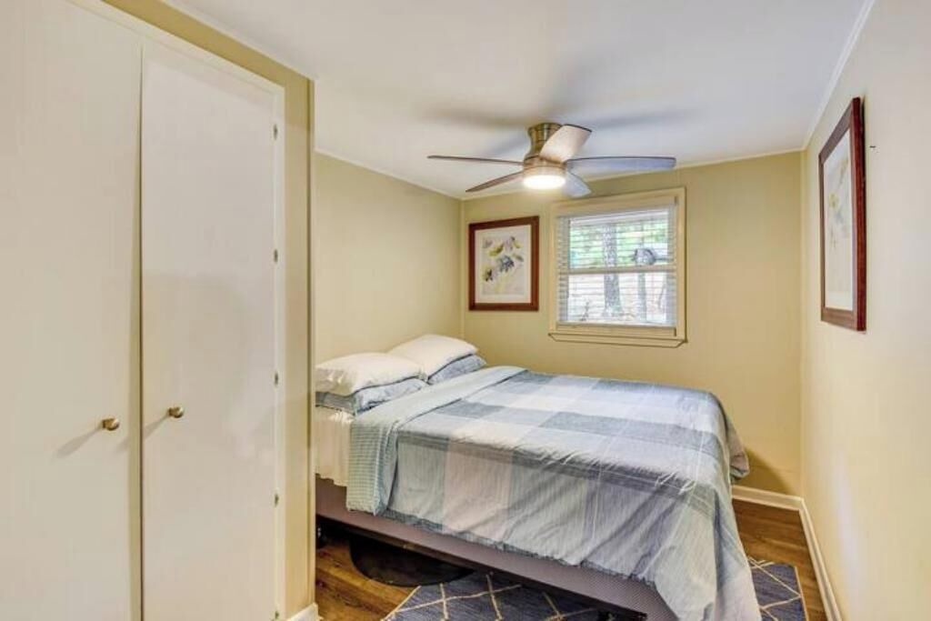 Photo of Bedroom in Reed Creek