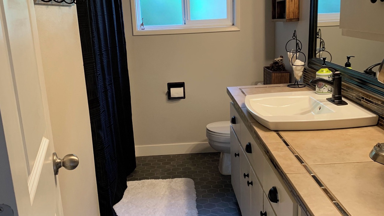 Photo of Bathroom in Eugene