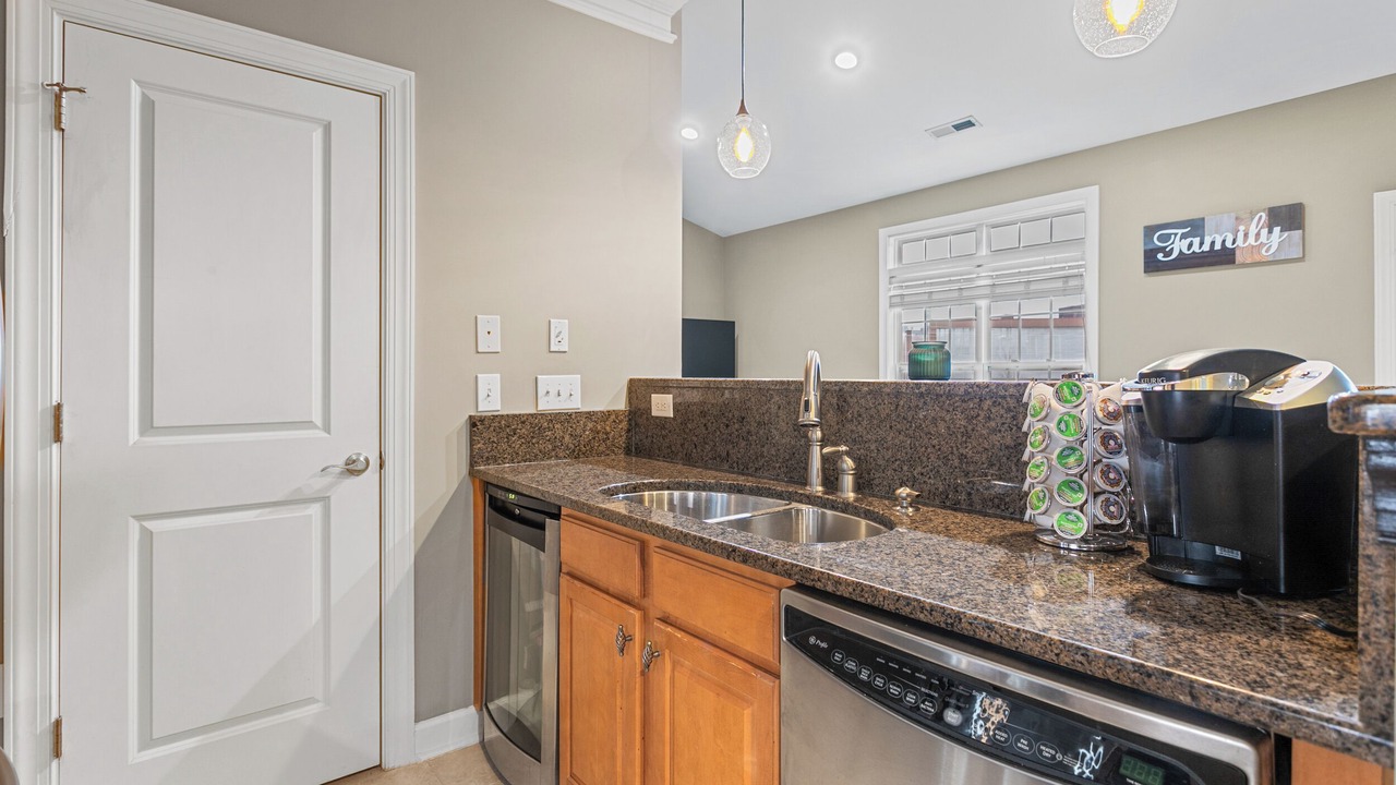 Photo of Kitchen in Old Irving Park