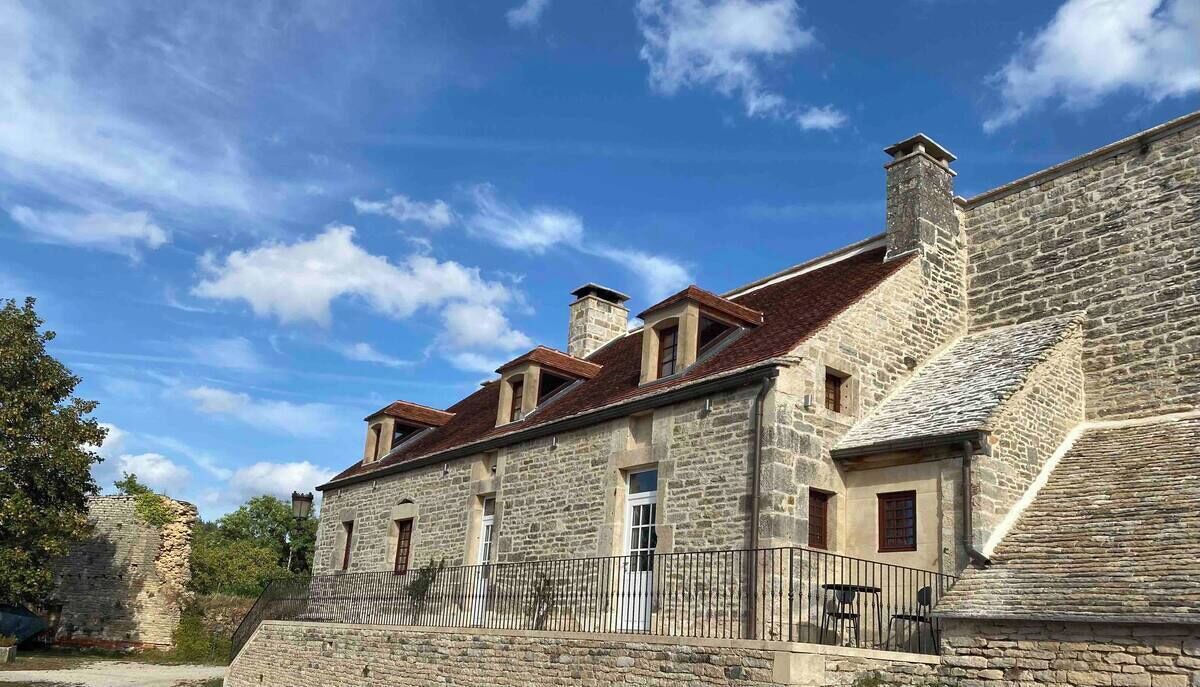 Photo of Outdoor in Salmaise