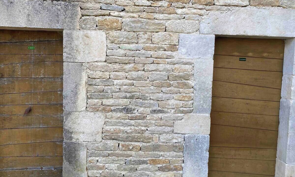 Photo of Outdoor in Salmaise