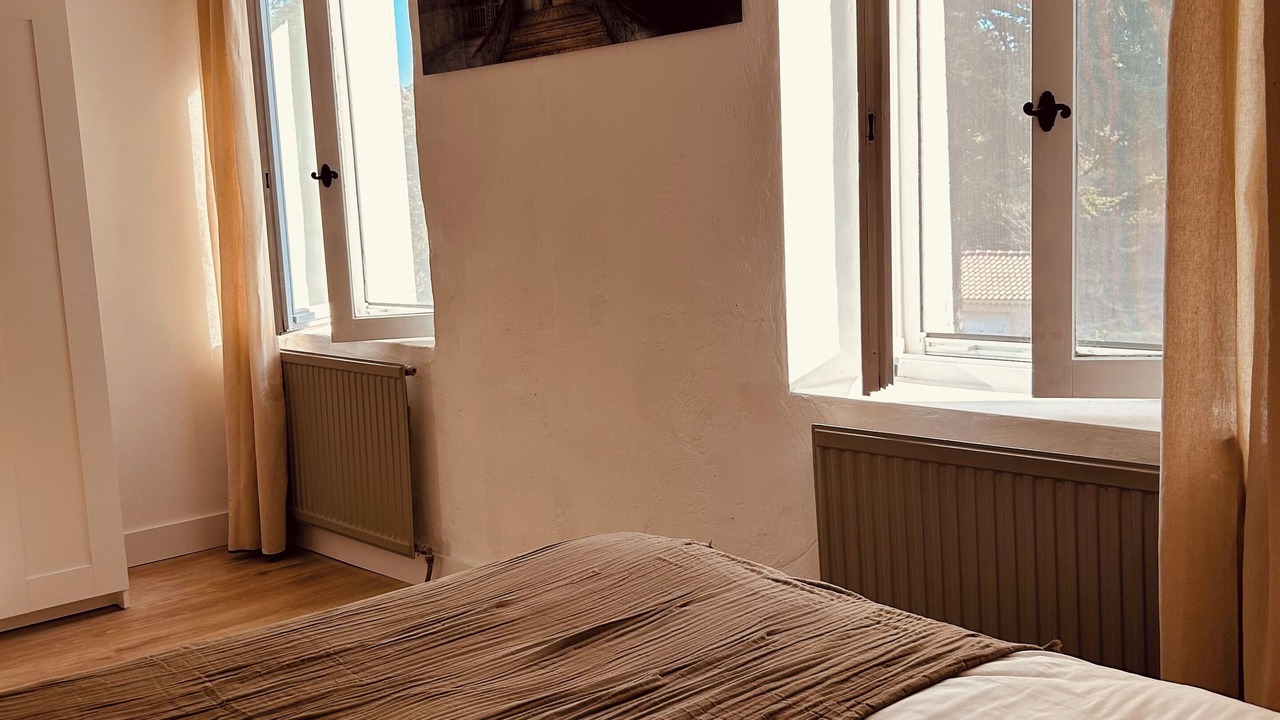 Photo of Bedroom in Taulignan